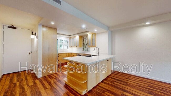 Building Photo - 500 Lunalilo Home Rd