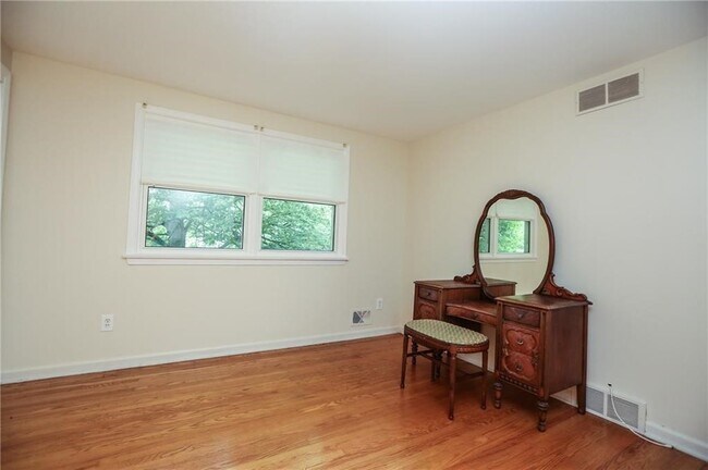 Building Photo - 107 Blackwatch Trail