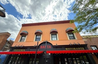 Building Photo - 123 Iowa Ave