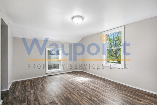 Building Photo - 19 Vandenberg Pl SE