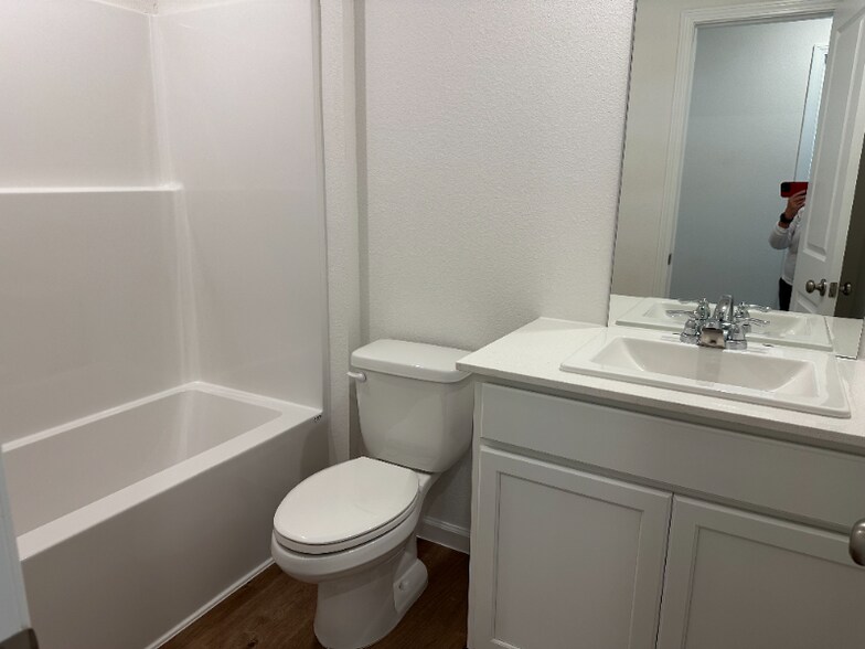 Building Photo - 19315 Gray Horse Dr