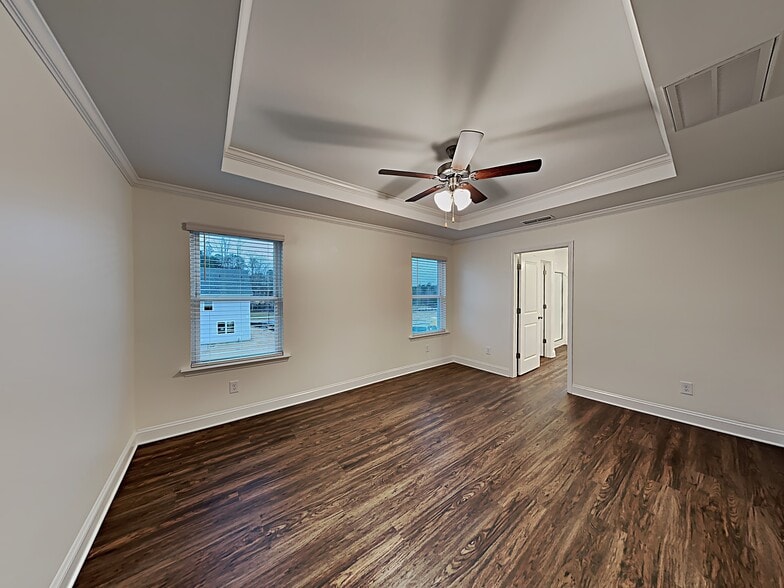 Building Photo - 3204 Brierhill Rd