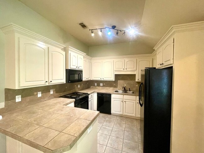 Building Photo - 3/2 for Rent in Wellington!