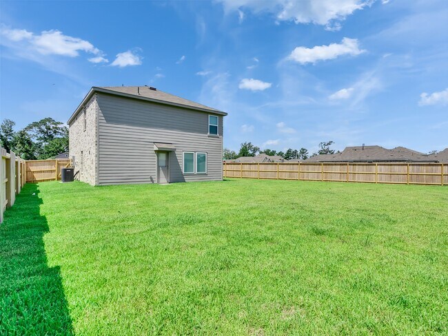 Building Photo - 921 Capracotta Dr