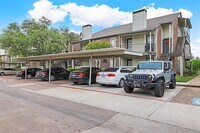 Building Photo - 5981 Arapaho Rd