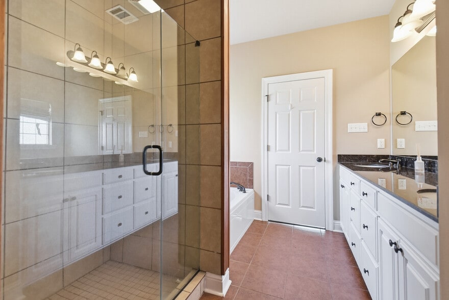 Building Photo - 39405 Oceanview Ave