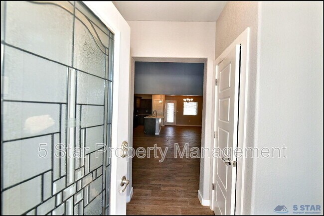 Building Photo - 14925 Willie Worsley Ave