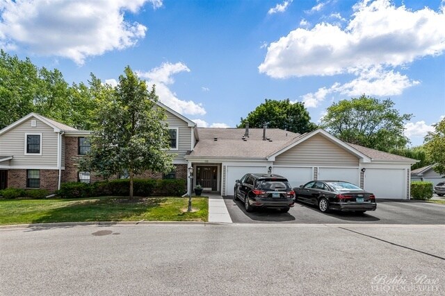 Primary Photo - 115 Sussex Cir