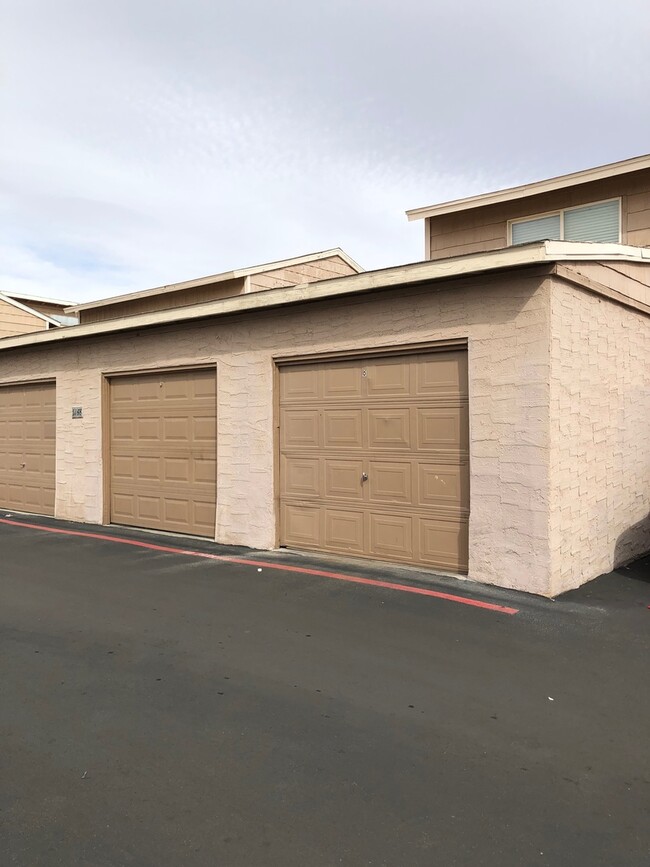 Building Photo - 5148 Greene Ln