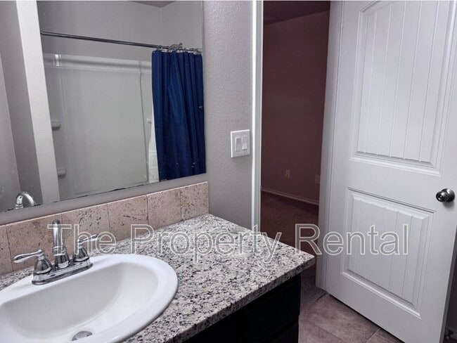 Building Photo - 6817 Baron Dr