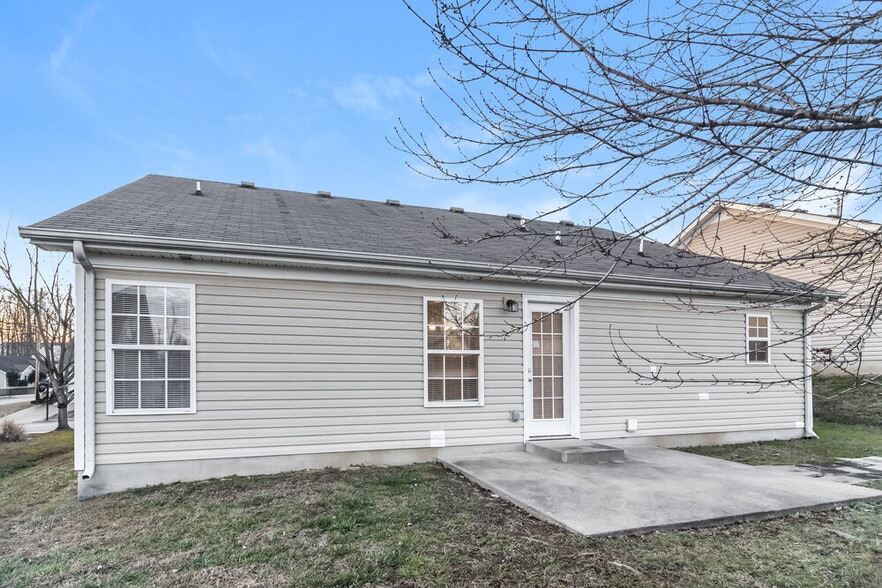 Building Photo - 177 Howard Woody Dr