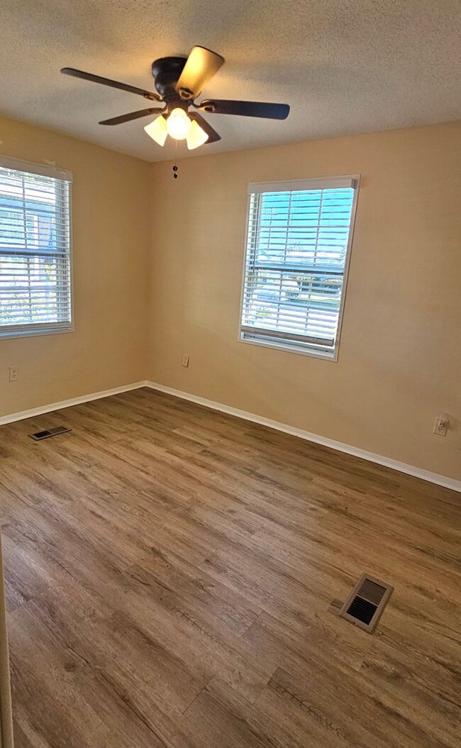 Building Photo - Timber Ridge Village North Myrtle Beachl