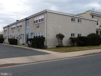 Building Photo - 319 Camden Ave