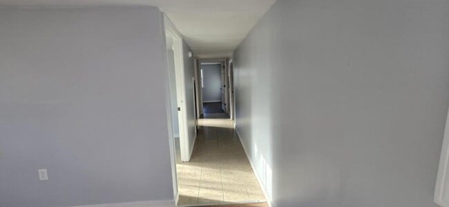 Building Photo - 2623 W Black Creek Rd