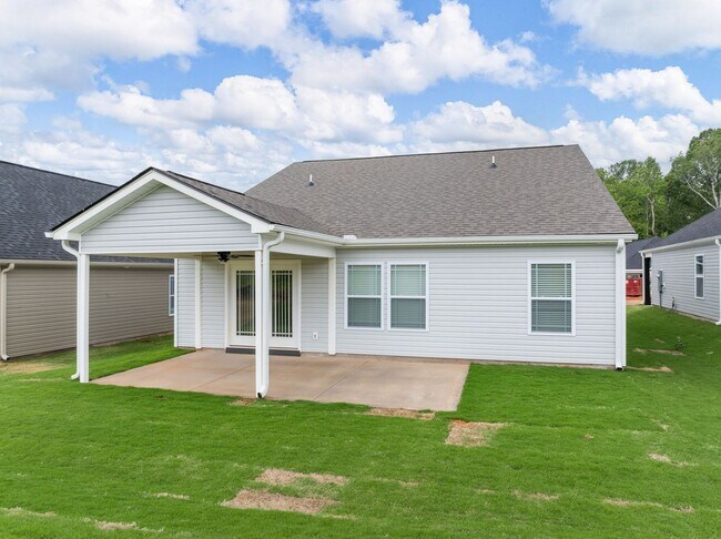 Building Photo - Beautiful New Construction--3 Bedrooms, 2 ...