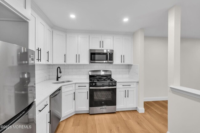 Building Photo - 18-7 Augusta Ct