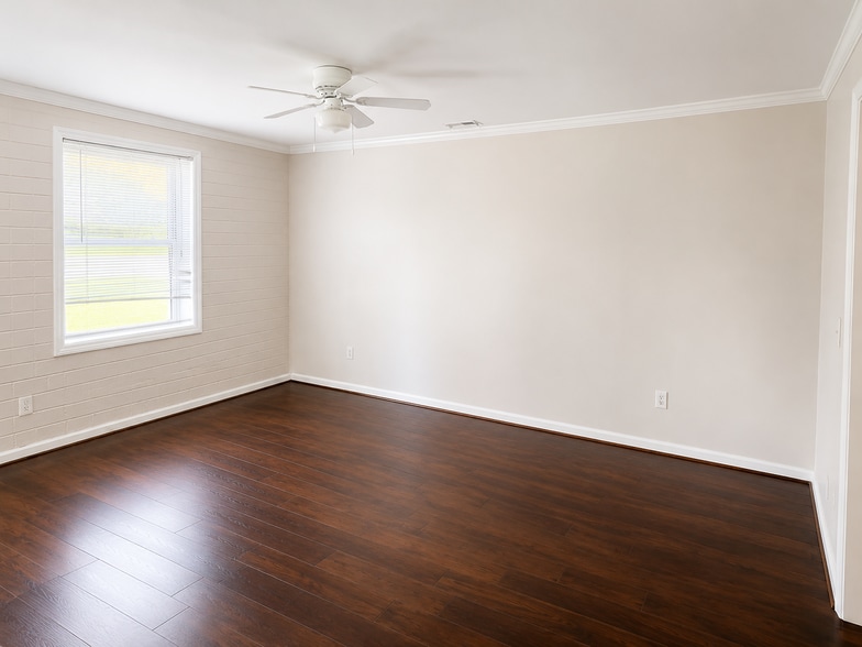 Building Photo - 130 Dupree Dr