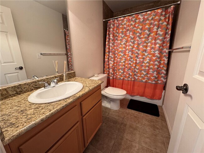 Building Photo - 3340 Landon Dr W