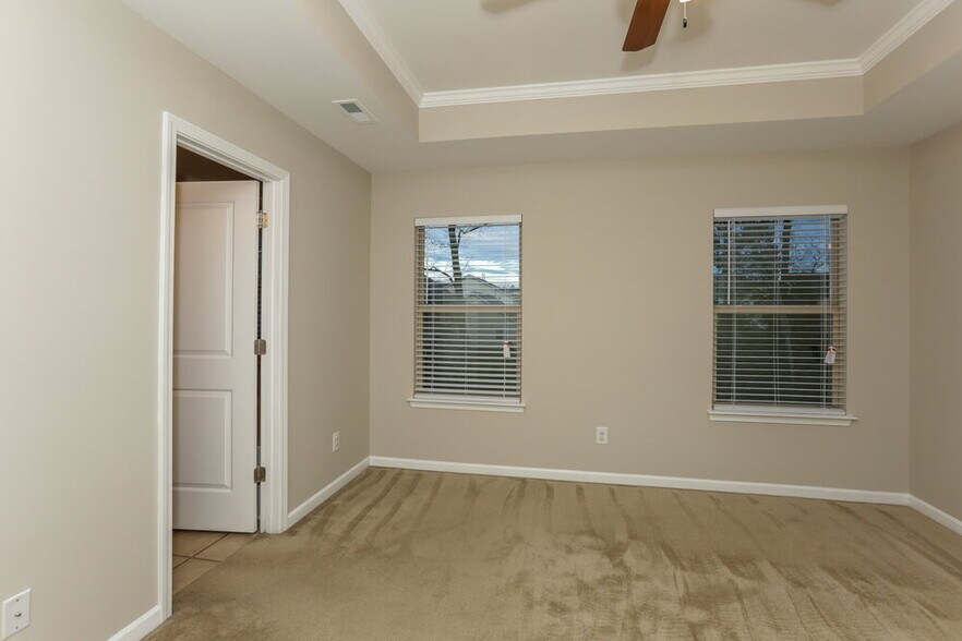 Building Photo - 11228 Amherst Glen Dr