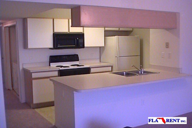 Building Photo - * COMING SOON! *   3 BEDROOM / 2 BATH CONDO (NEAR DISNEY!)