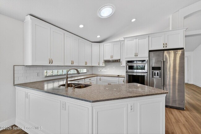 Building Photo - 4190 Chardonnay Dr