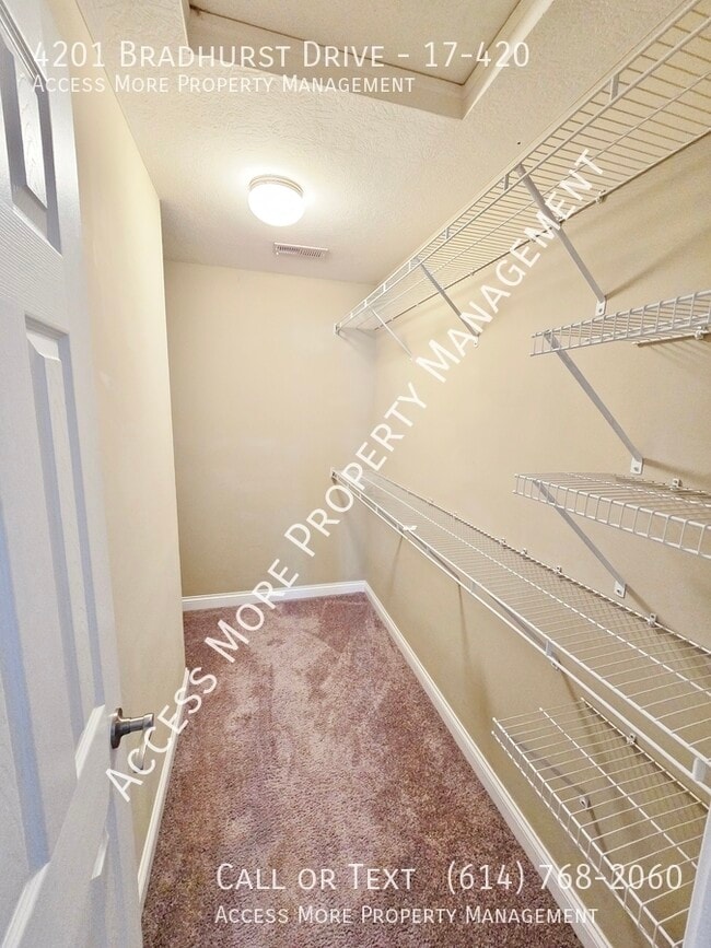 Building Photo - 4201 Bradhurst Dr