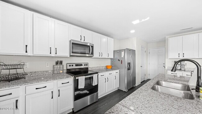 Building Photo - 217 Hodges Bayou Plantation Blvd