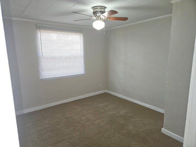 Building Photo - 5614 Atlee Ave