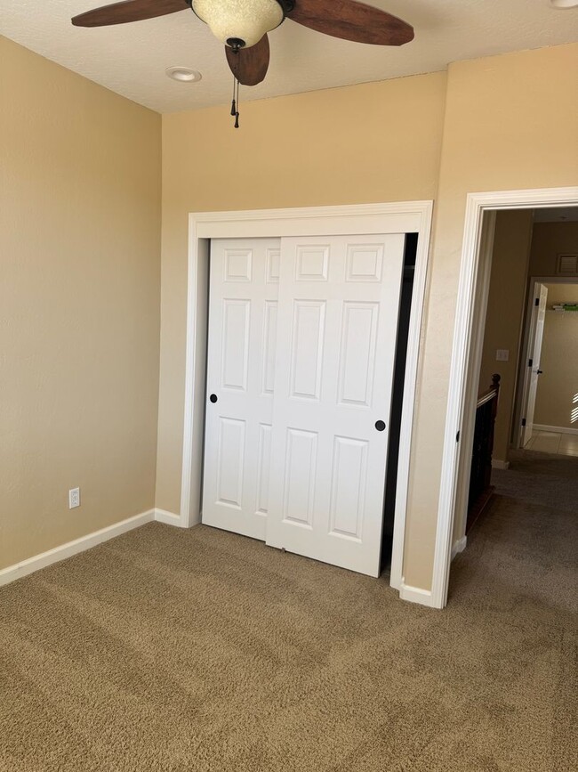 Building Photo - MOVE IN READY!! 3 BEDROOM 2 1/2 BATH HOME FOR RENT IN VILLAS AT COPPER VALLEY