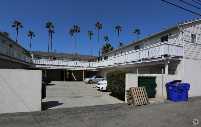 Building Photo - 2020 S Tremont St