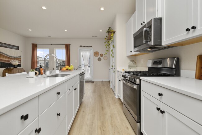 Building Photo - 302 Lydia St