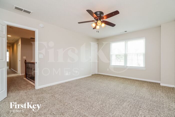 Building Photo - 1705 Bennett Dr