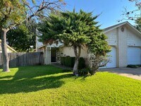 Building Photo - 2704 Aftonshire Way