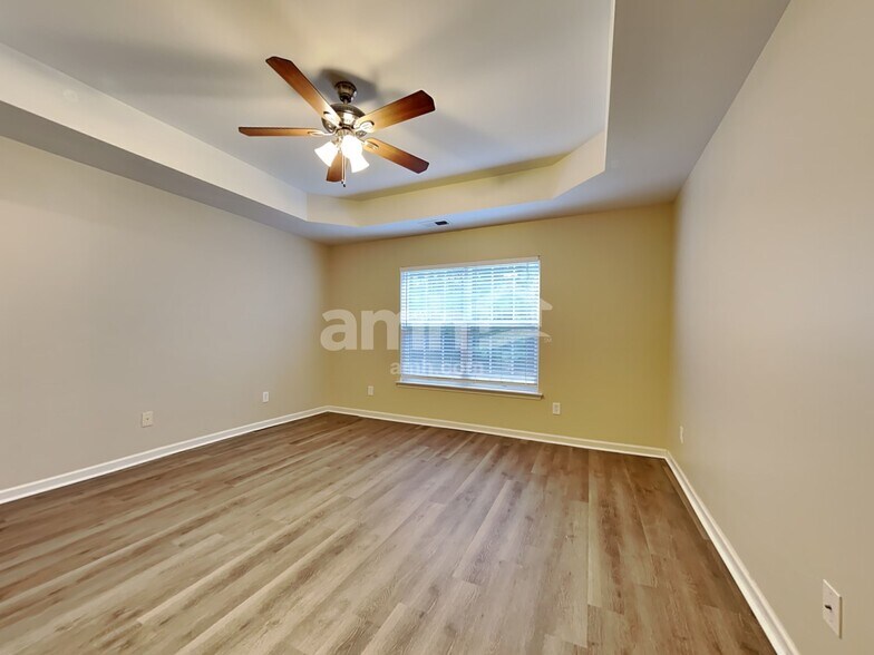 Building Photo - 3392 Fletton Way