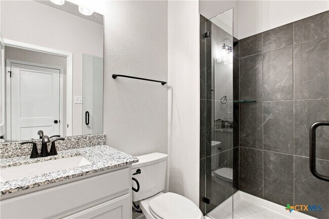 Building Photo - 2827 Fox River Dr