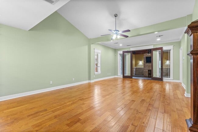 Building Photo - 216 N Mt Rushmore Dr