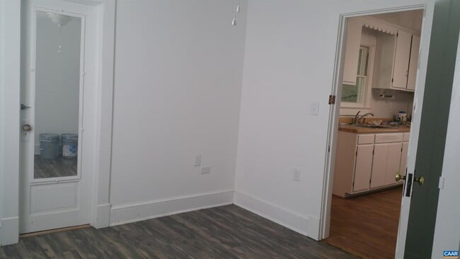 Building Photo - 760 James Madison Hwy