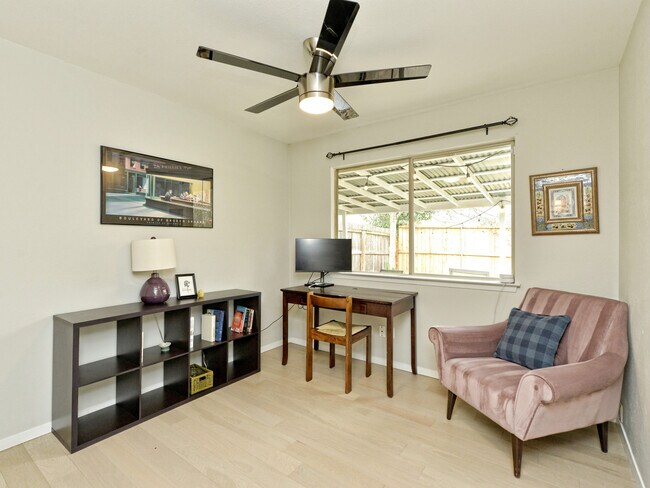 Unit #B - 6715 West Gate Blvd