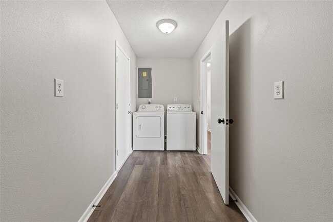 Building Photo - 47 Kathy Dr