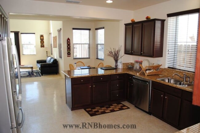 Building Photo - 1367 Indian Runner Dr