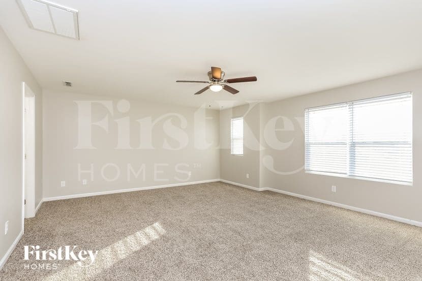 Building Photo - 2160 Scarlet Sage Dr