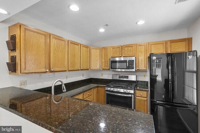 Building Photo - 111 Timberbrook Ln