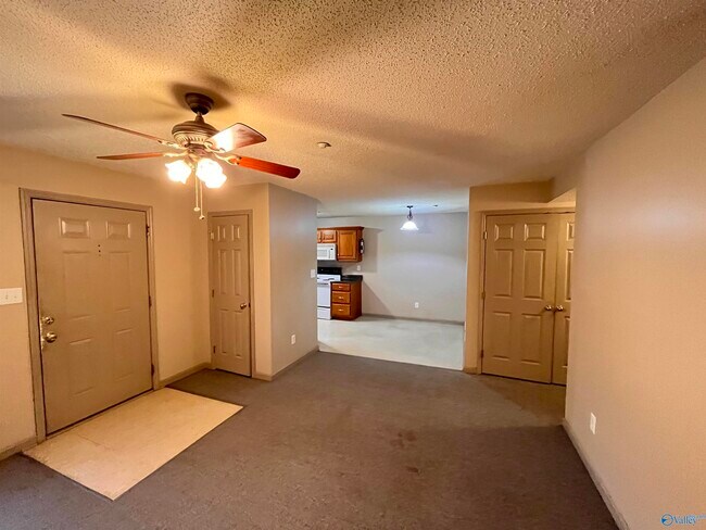 Building Photo - 5005 Chancellor Square