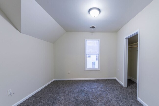 Building Photo - 1715 Glenwood Ave