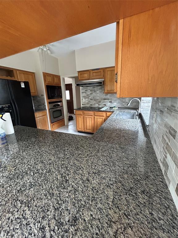Building Photo - 3810 Bartons Ln