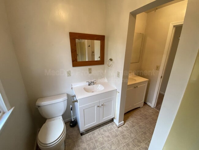 Building Photo - 8442 Indiantown Rd