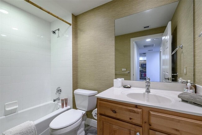 Building Photo - 3313 Sunset Key Cir