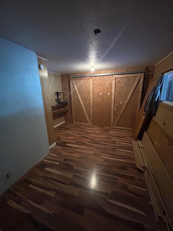 Building Photo - 2015 SE Ridge Rd