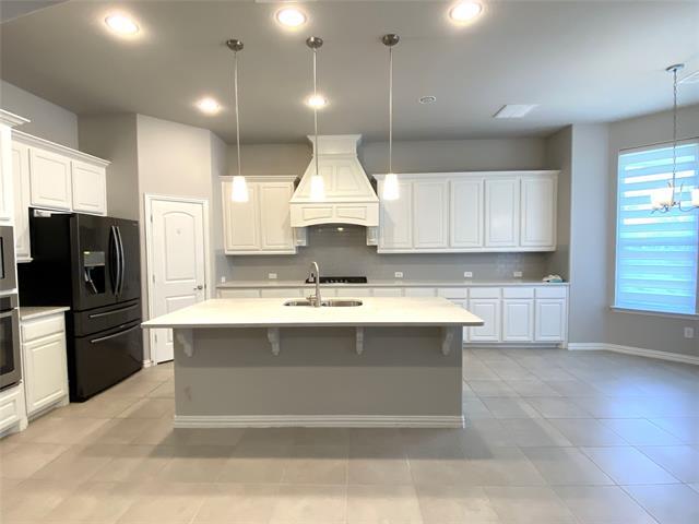 Building Photo - 6912 Badlands Dr
