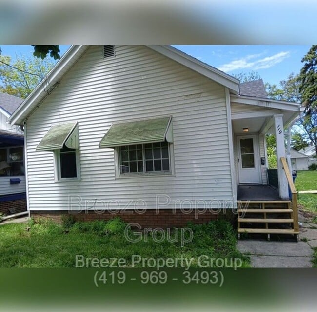 Building Photo - 119 Everett St